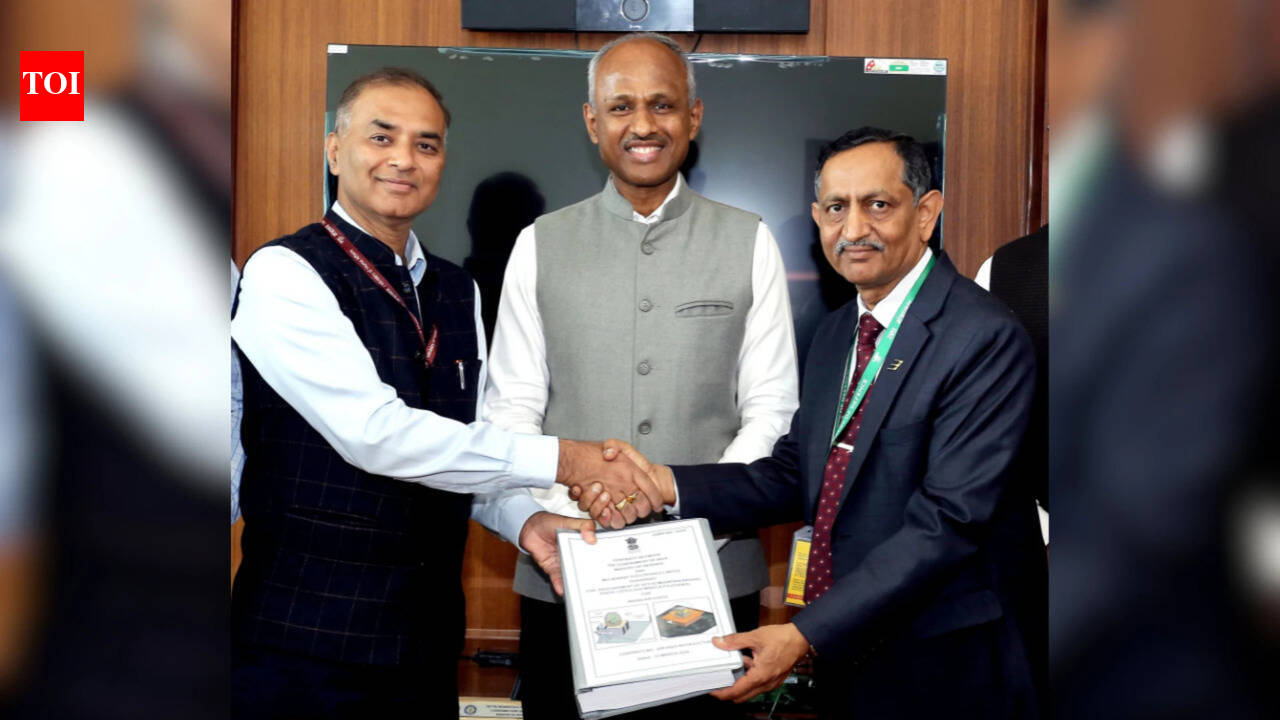 Defence minister inks contract of Rs 1,950cr for 2 mountain radars with PSU BEL for IAF