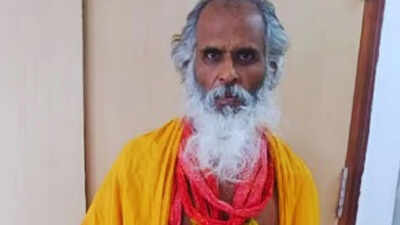 ‘Rotten tomatoes, obscene photos’: Dutch national sends 'bizarre' parcel to Bengaluru airport to prevent 'untoward' incidents