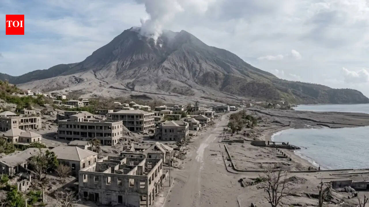 The Ghost Capital of the Caribbean: How the Soufrière Hills volcano buried an entire city in minutes