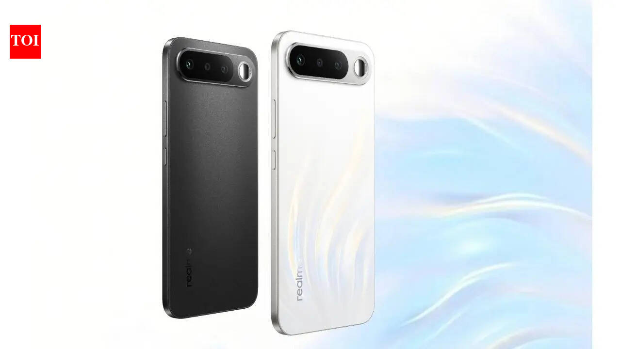 Realme 16 5G with rear selfie mirror launched in India: Price, features, offers and other things to know