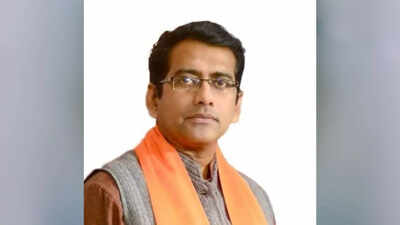  BJP alleges Trinamool hand in gherao of judicial officers, TMC blames EC for incident