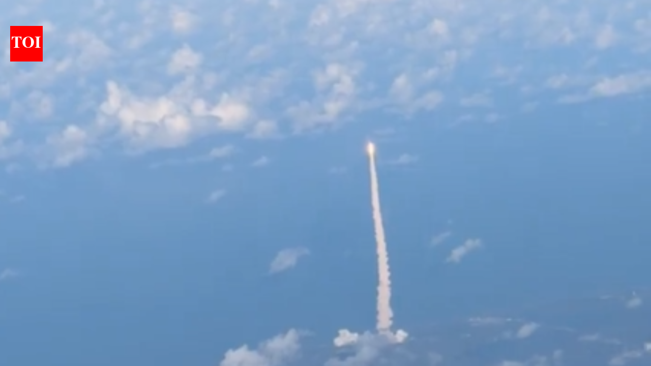 Watch: Artemis II launch captured from inside commercial jet over Kennedy Space Center
