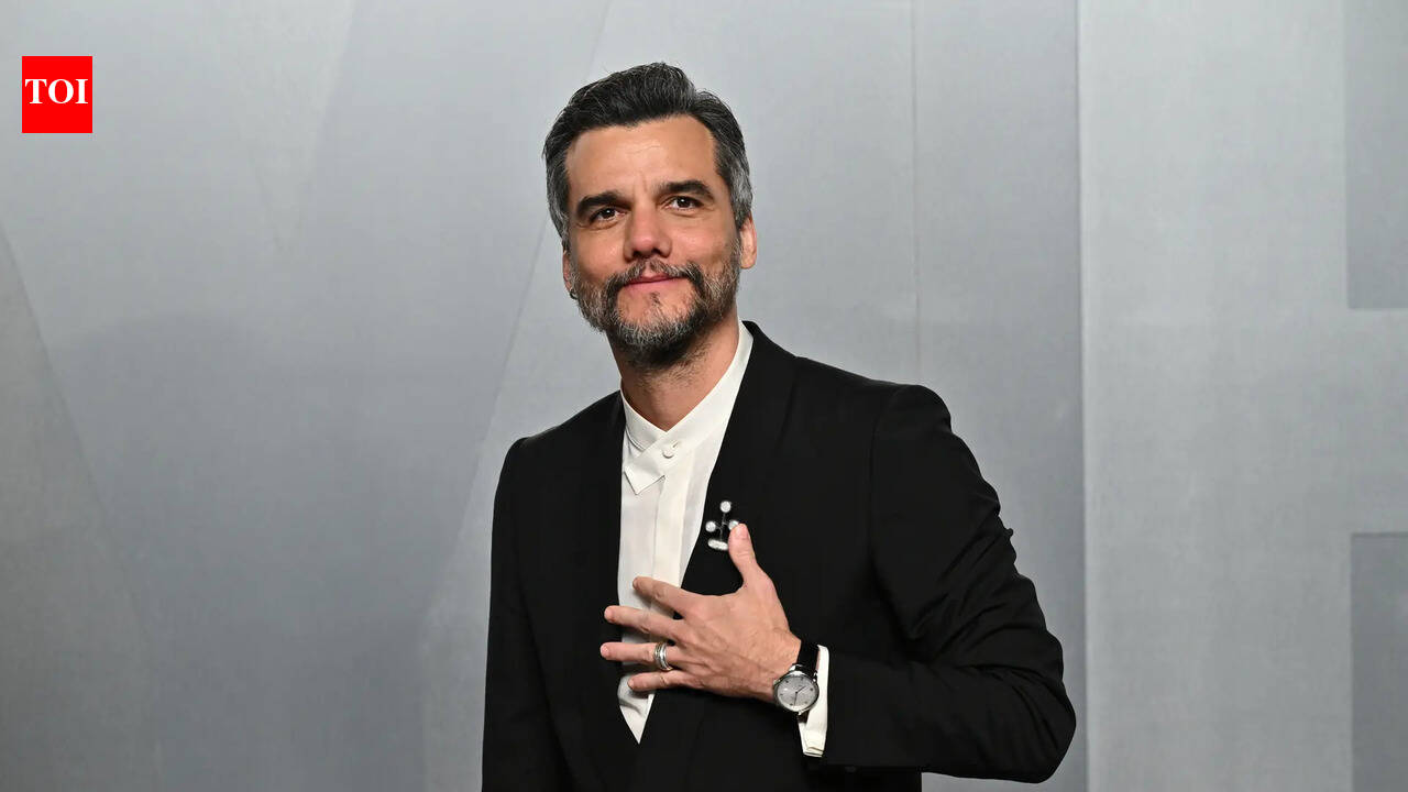 Wagner Moura replaces Oscar Isaac in Kristen Stewart vampire thriller 'Flesh of the Gods' after scheduling conflict - Report