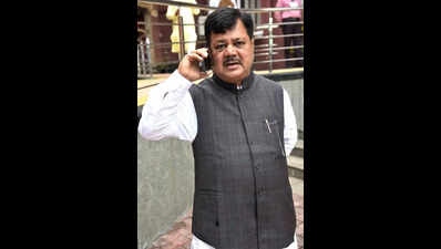 Sena and BJP netas spar over who is legitimate chief of Maharashtra boxing body