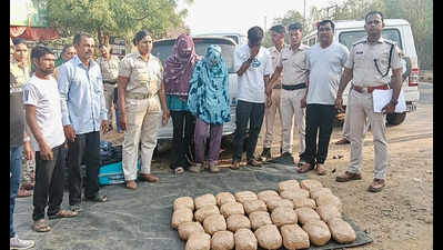 Cops arrest ganja traffickers using women, child as shield