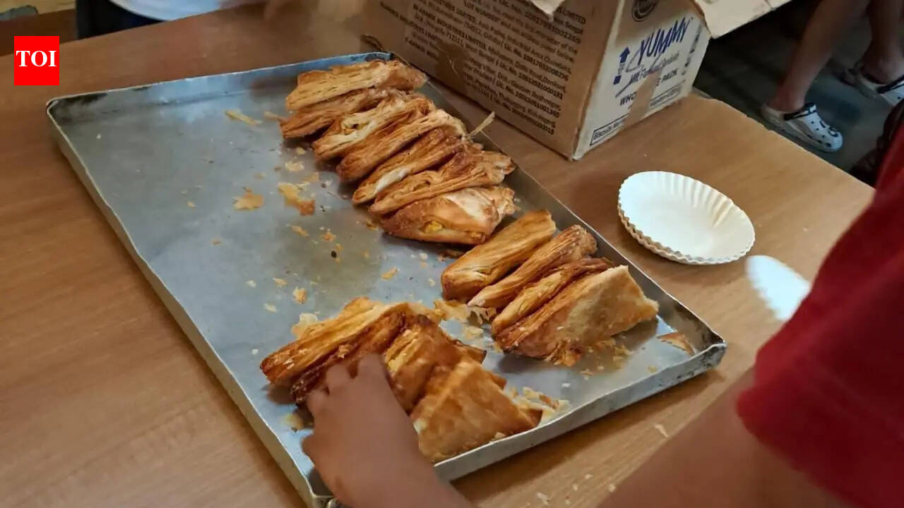 Biscuits, cakes instead of hot meals: Row at Miranda House after gas advisory blamed for menu tweaks