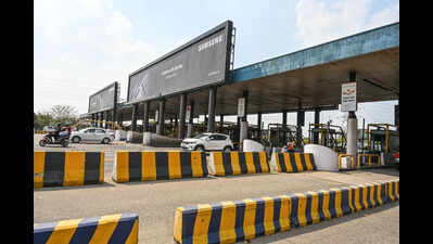 Tainted officials, twin towers & now land payouts, corruption shadow on Noida Authority again