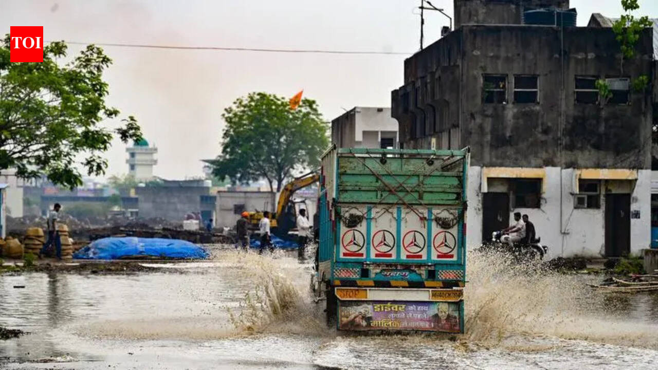 20mm April Rain Cools City, But Digs Up Pain | Nagpur News - The Times ...