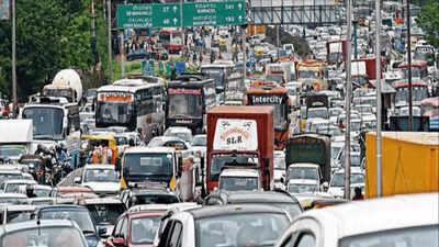 Bengaluru saw over 2,100 new vehicles a day on average; total count touches 1.2 crore