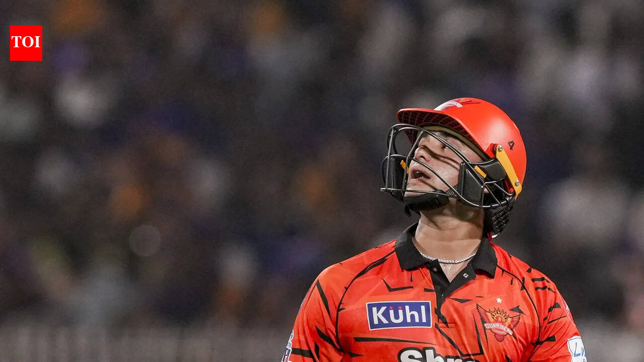 SRH run riot, but Abhishek Sharma lands in trouble after IPL code breach