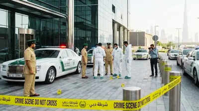  Man accused of killing pregnant wife, 2 daughters; bodies found in swimming pool