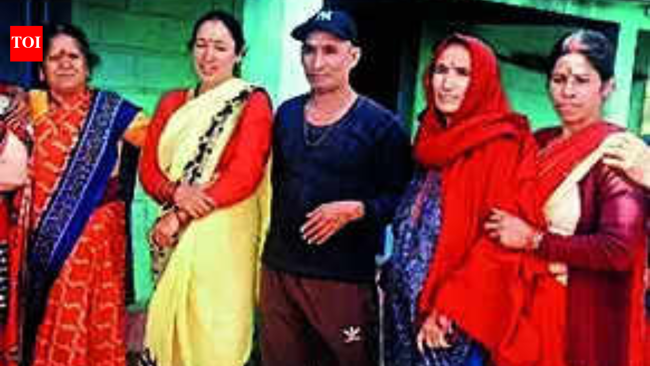 Folk song reunites Uttarakhand man with kin after 30 years