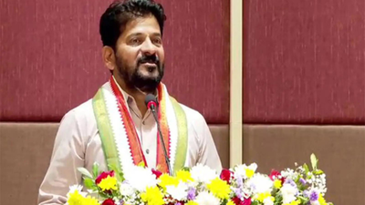 Kerala assembly polls: Telangana CM Revanth Reddy unveils UDF manifesto, calls it the beginning of a 'golden era'