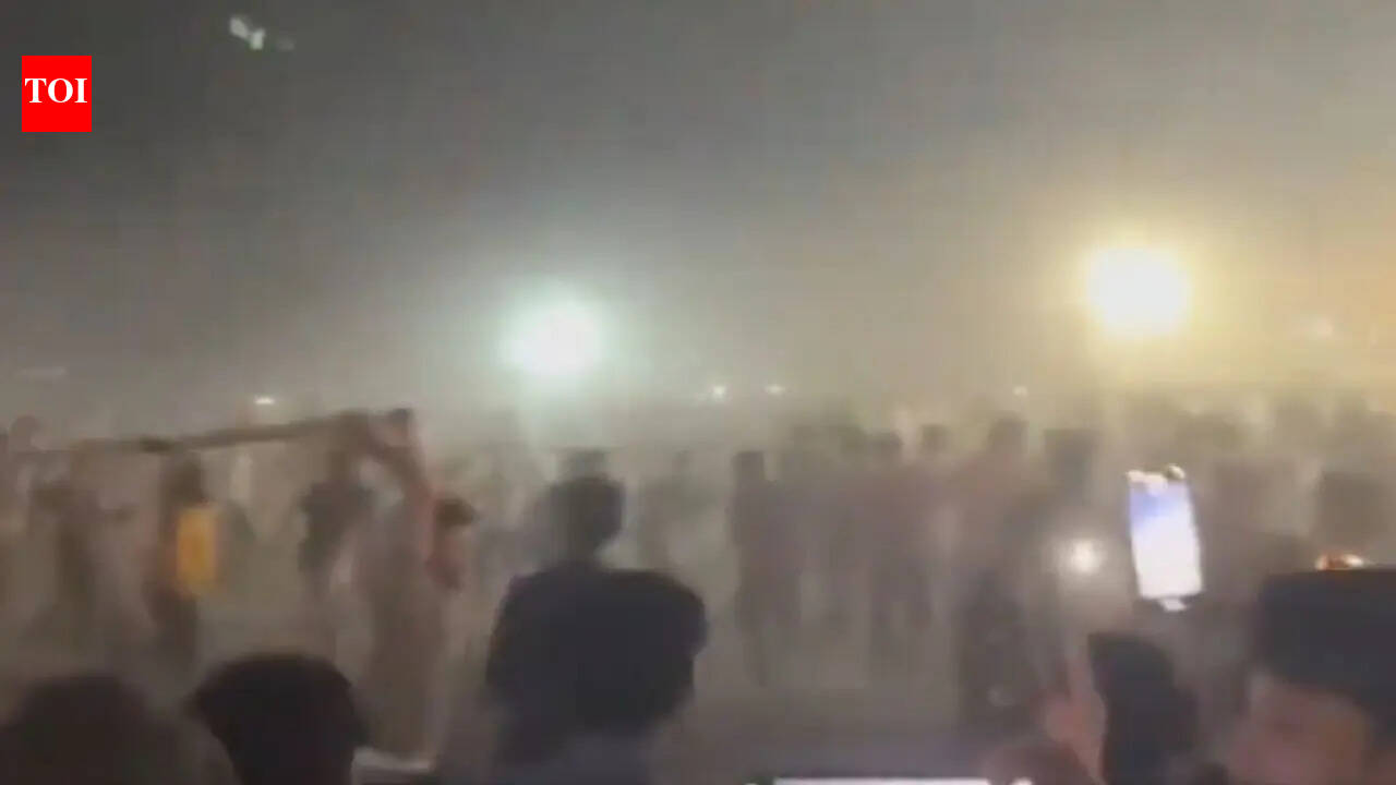 Chaos at Bhojpuri singer Khesari Lal Yadav's event; stones pelted, several injured