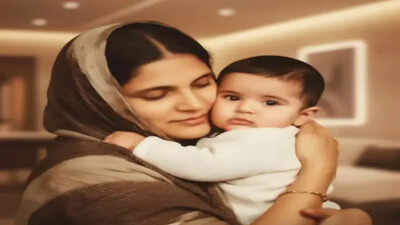 Raza Murad pays heartfelt tribute to late mother on her 98th birth anniversary; writes 'mother is the biggest blessing'