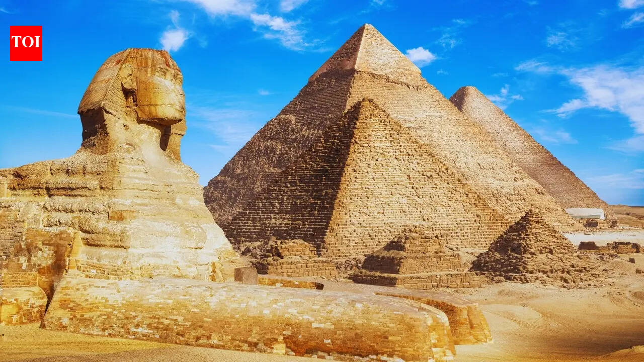 The original Seven Wonders: 6 that are now lost and one that still stands