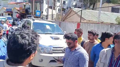  BJP leader's son in hooter-fitted Fortuner cuts through Nainital traffic, confronts SDM