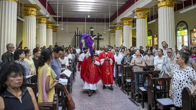 Kolkata marks Good Friday with prayers and a call for peace, forgiveness and coexistence