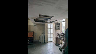 Cardboard covered windows & damaged books: JNUSU flags poor state of university library