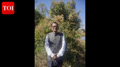 A tree for every occasion: Hazaribag's 'Bargad Baba' nurtures nature with 10,000 planted trees; Community participation grows through unique tree-planting initiatives