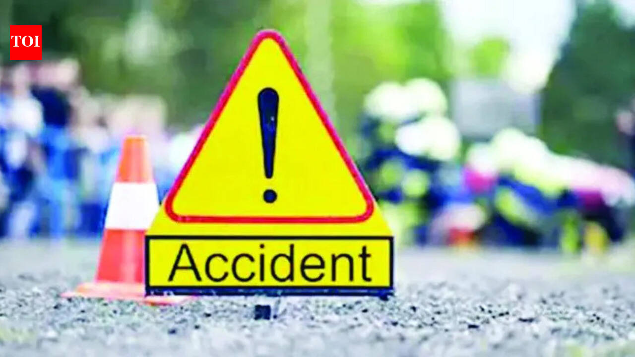 Mixer truck applies sudden brakes &amp; causes rear-end crash on Dwarka eway, biker critically injured