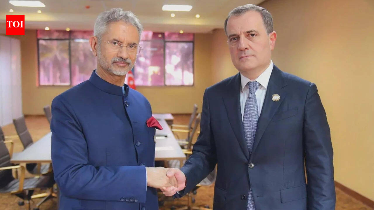 Delhi, Baku work to fix ties after Pakistan row