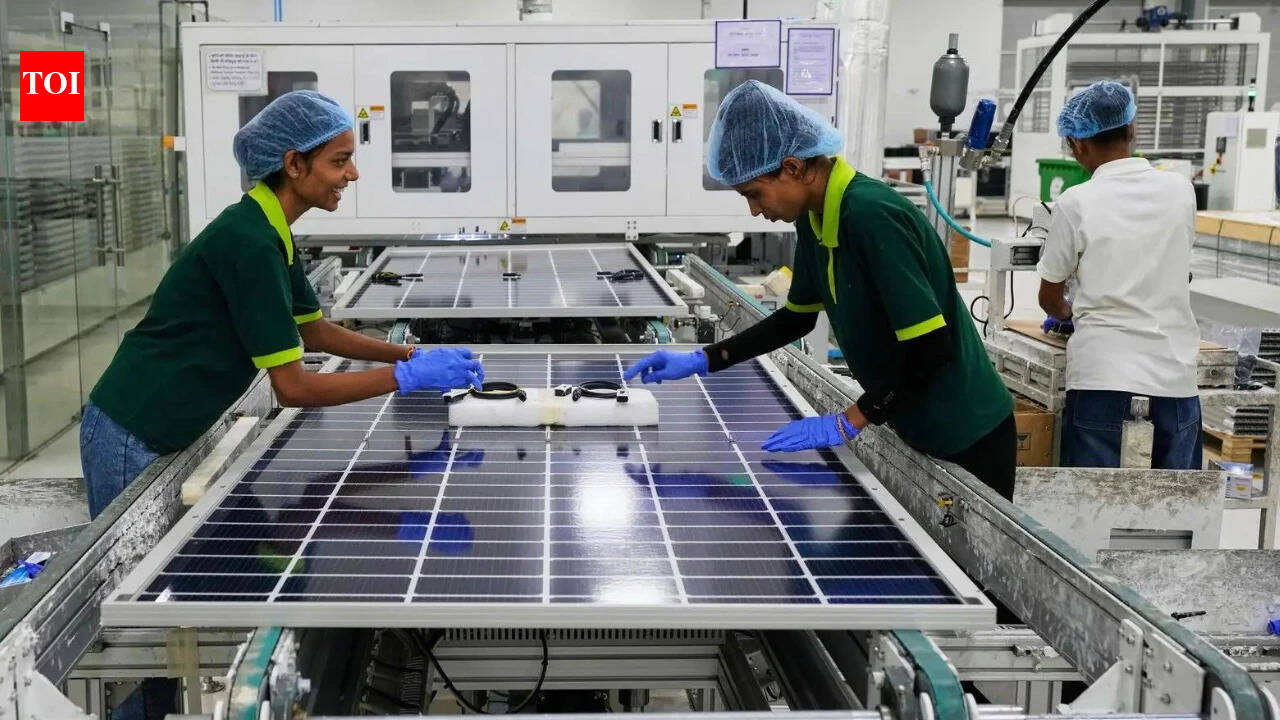 Jobs in informal manufacturing sector below 2015-16 levels: Survey