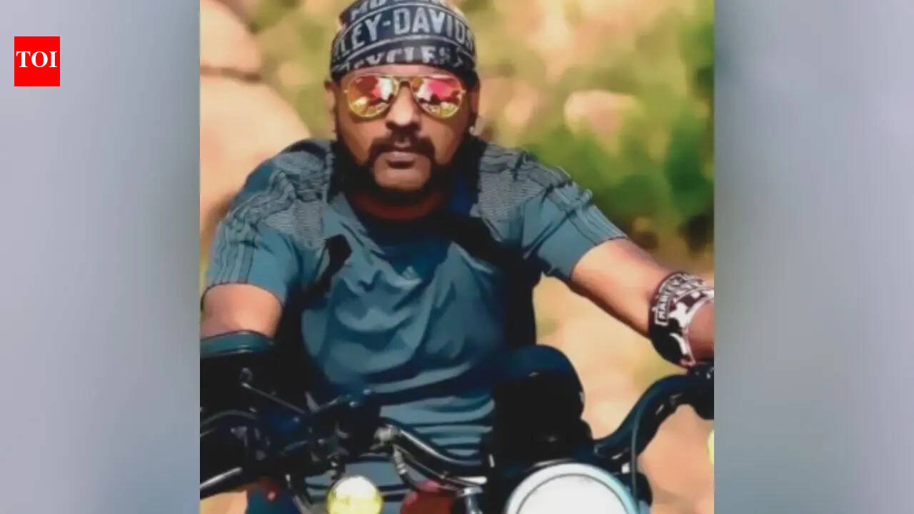 'Attacked with machetes': Ex-Karnataka minister’s son-in-law, businessman Anil Rathod, hacked to death inside office