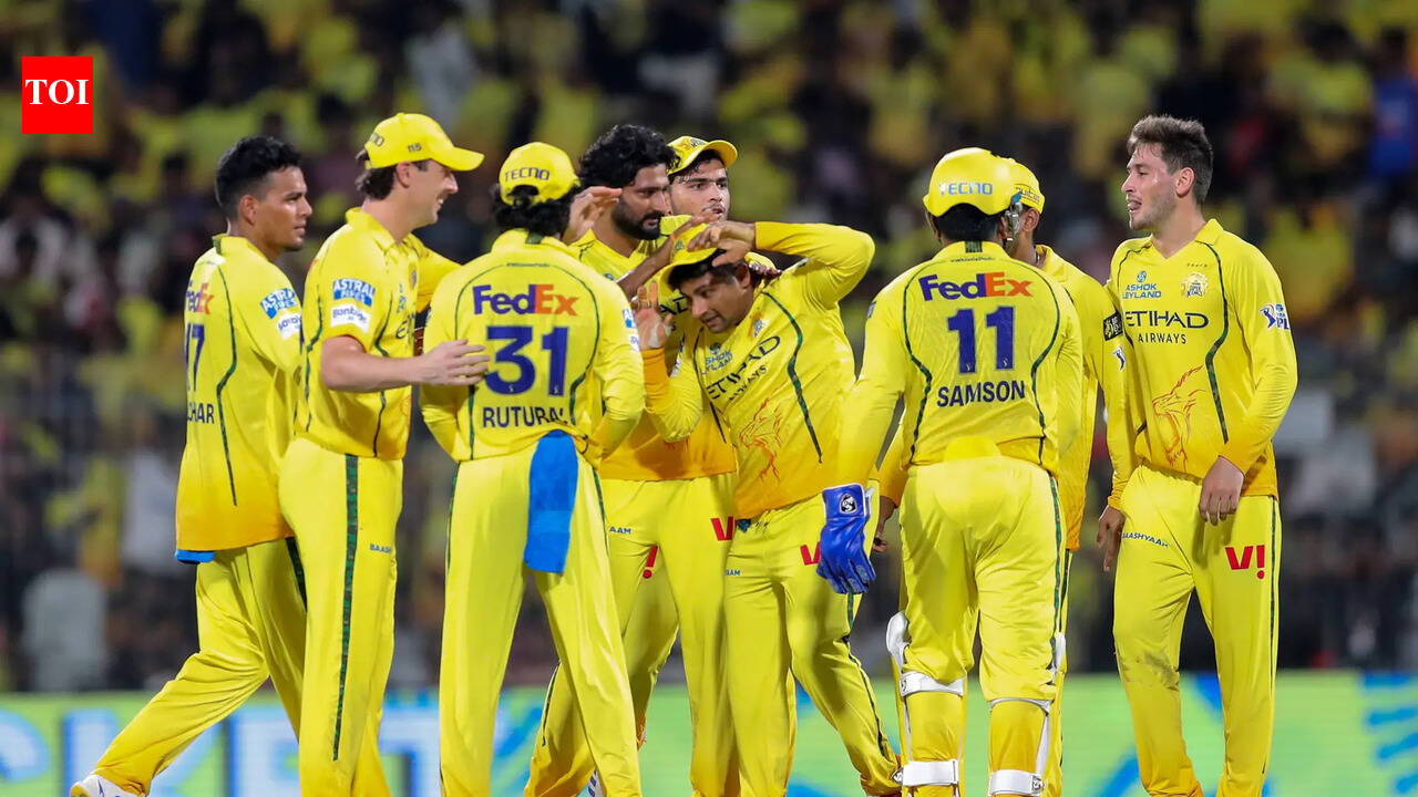 ‘CSK’s biggest concern is their bowling’: Gavaskar flags major worry after 200+ chase