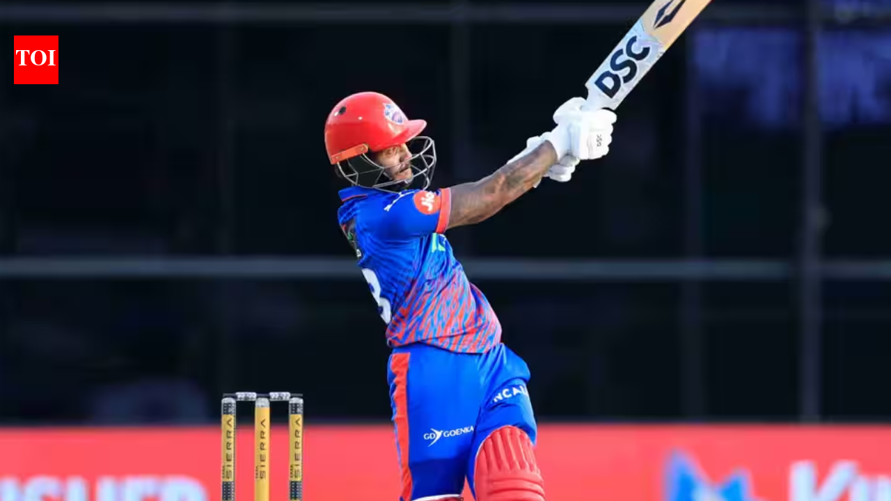DC vs MI Live Score, IPL 2026: Santner breaks partnership, removes Pathum Nissanka