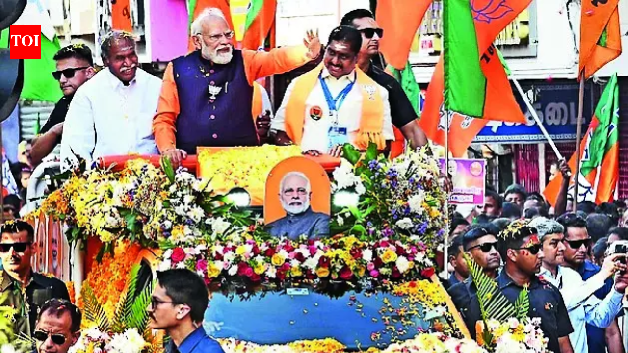 Ahead of April 9 Puducherry poll, PM Narendra Modi holds road show