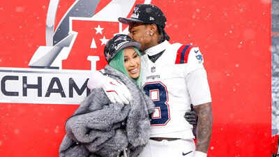  Cardi B and Stefon Diggs romance dubbed “PR stunt” amid online backlash