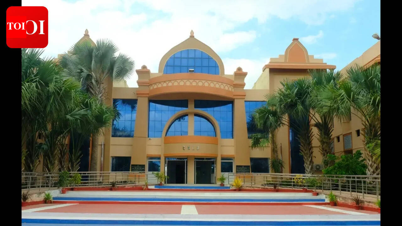 Supreme Court judge for meaningful debates in legislatures