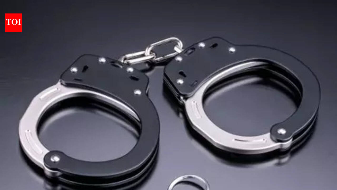 Three arrested for assault, blackmail attempt