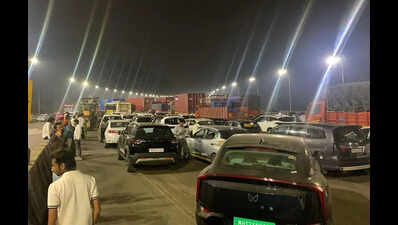 10-laning of Mumbai–Pune e-way to begin post-monsoon; toll extension till 2060 proposed