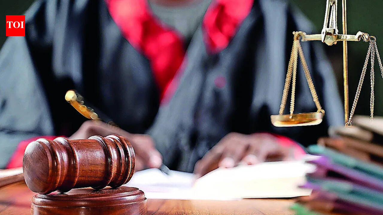 Court acquits man after 11 years, orders FIR against woman for false rape case