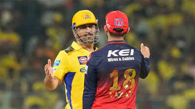 dhoni-virat-0504-sd.jpg