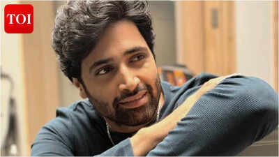  Adivi Sesh recalls crossing US-Canada border for love