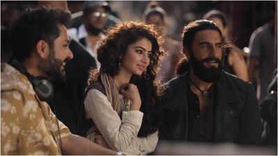 'Dhurandhar: The Revenge’: Sara Arjun's tribute to Aditya Dhar and unsung heroes amid box office run, shares BTS pics