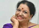 Veteran actress Girija Lokesh adopts 10 senior artists, Takes charge of their medical expenses