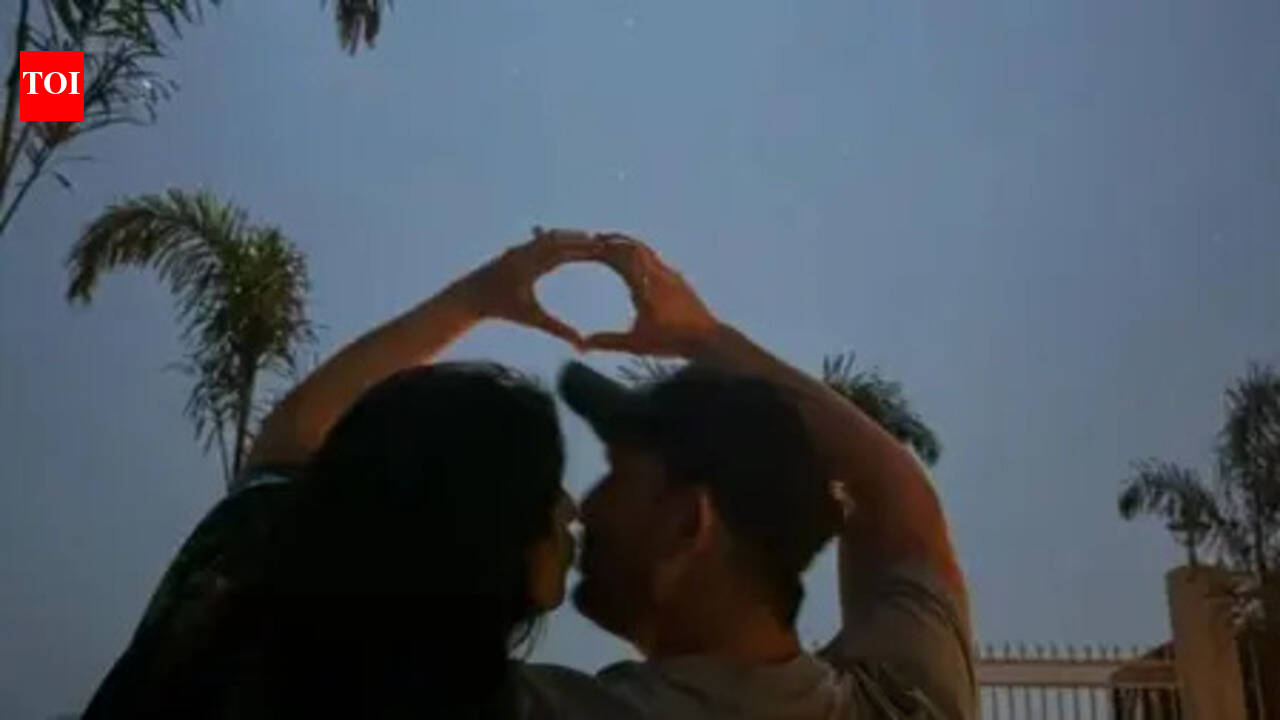 Romance is in the air for Arjun Bijlani, Neha Swami at their new dream house