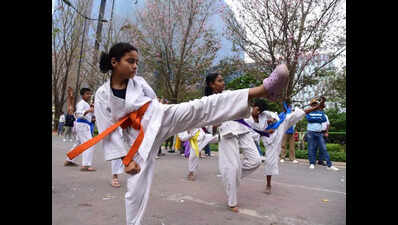 Interactive activities draw crowds on lively Sunday at Bengaluru Happy Streets