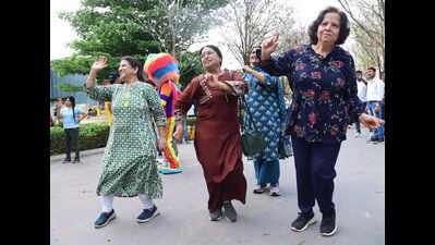 Interactive activities draw crowds on lively Sunday at Bengaluru Happy Streets