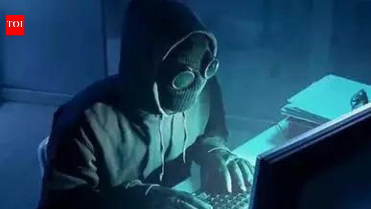 Delhi Police bust Rs 300 crore international cyber fraud syndicate; kingpin with Cambodia links held at airport