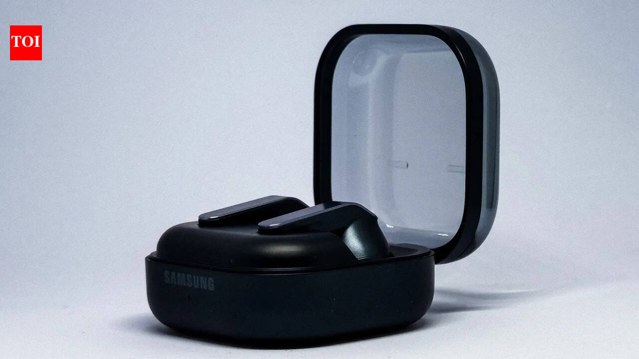 Samsung Galaxy Buds 4 Pro review: These really want you to own a Galaxy phone