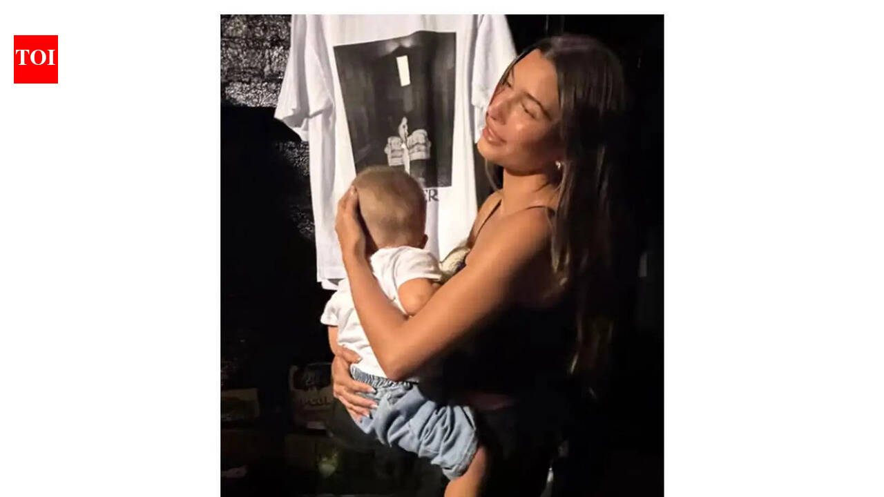 Hailey Bieber channels 