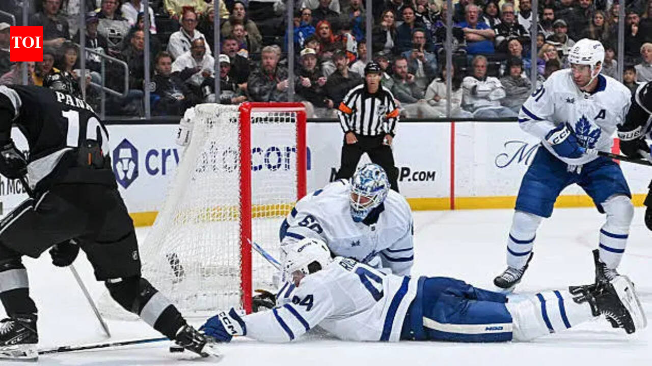 Los Angeles Kings troll Toronto Maple Leafs using “google the year when the Leafs last won” comment after 7-6 overtime win in NHL game