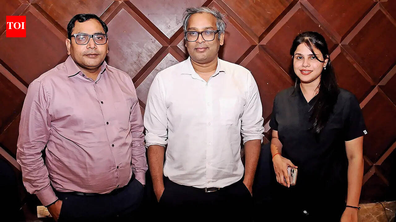 City doctors come together for an evening of exchange