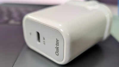 Oakter 65W GaN charger review: One-stop solution for charging needs