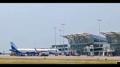 Int’l travel from MIA takes a hit amid West Asia crisis